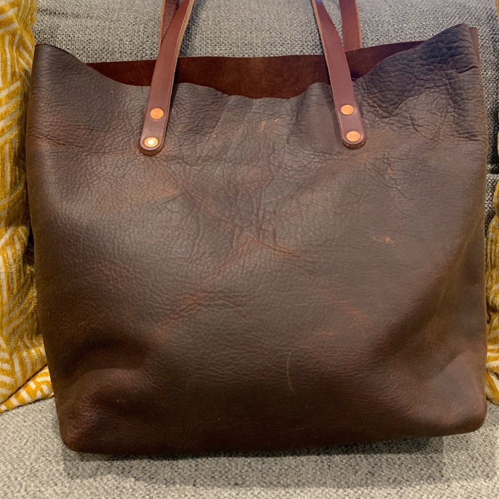 KMM & Co Classic Tote in Brown Kodiak